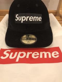 supremeキャップのサムネイル