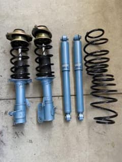 KYB ショックアブソーバーのサムネイル