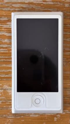 iPod nano（第7世代・2015年モデル）/ A1446 MKN22J/A - メルカリ