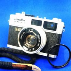 MINOLTA HI-MATIC Eのサムネイル