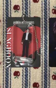 SUNGHOON アクリルキーホルダーのサムネイル