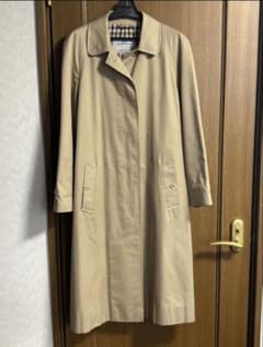 【最終値下げ】Aquascutum ベージュ ロングコート チェック柄のサムネイル