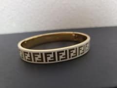 FENDI　ブレスレットのサムネイル