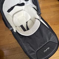 Nuna ベビーシート キャリーコット ブラックのサムネイル