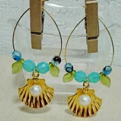 SALE  貝殻ゆらゆら夏色ピアス♡のサムネイル