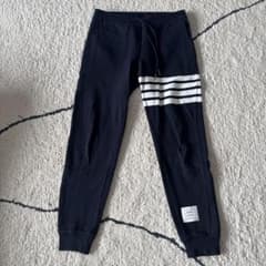 THOM BROWNE スウェットパンツのサムネイル