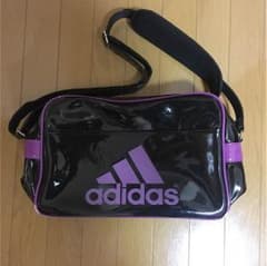 エナメルバッグ(adidas)のサムネイル
