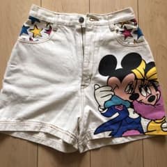 ディズニー　ミッキー  ショートパンツ　Sのサムネイル