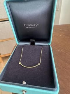 Tiffany & Co. スマイルペンダント　イエローゴールド　スモールのサムネイル
