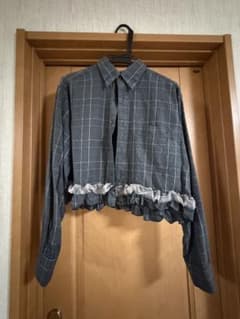 チェック柄 フリル ショート丈 長袖シャツのサムネイル