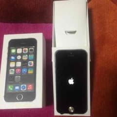 アイフォン5s 32G 本体 docomoのサムネイル