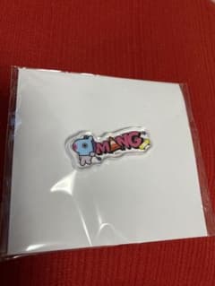 BT21 チロルチョコ　アクリルピンバッジ　MANGのサムネイル