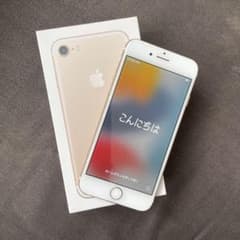 iPhone 7 Gold 128 GB SIMフリーのサムネイル