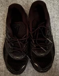 MIZUNO スニーカーのサムネイル