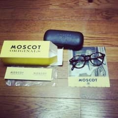 moscot メガネのサムネイル