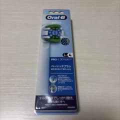 Oral-B PRO-EXPERT ベーシックブラシ 4本入のサムネイル