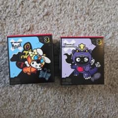 【アメリカ限定】キティ×ゴジラ マイメロディ×チョコキャット　2個セットのサムネイル