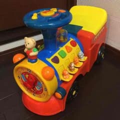 【送料込み】汽車型手押し車のサムネイル
