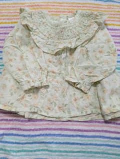 花柄フリルブラウスのサムネイル