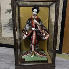 琉球人形 日本人形 ケース付き | Mercari