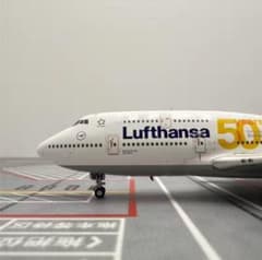 Lufthansa B747-8 50周年記念モデル 1/400 ダイキャスト Lufthansa B747-8 50周年記念モデル 1/400 ダイキャスト - メルカリ