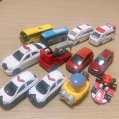 お値下げ【送料込】トミカ 12台セット - メルカリ