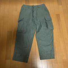 カーゴパンツ グリーン系のサムネイル