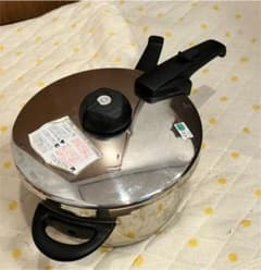 fissler  vitavit  圧力鍋のサムネイル