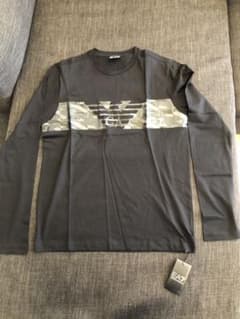 エンポリオアルマーニ　Tシャツ新品未使用のサムネイル