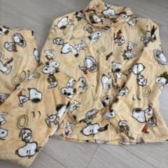 新品　スヌーピー 長袖パジャマ