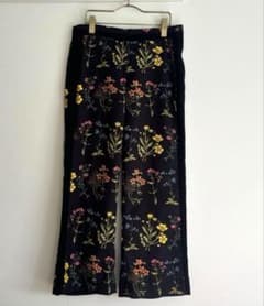 オ*ー様 花柄ワイドパンツ 黒　H&Mのサムネイル