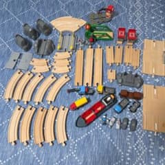 BRIO 木製レールセット 橋 船 働く車 拡張パーツ 大量のサムネイル