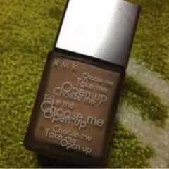 RMK リクイドファンデーションのサムネイル