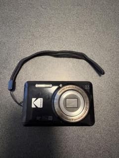 Kodak fz55 コンパクトデジタルカメラのサムネイル