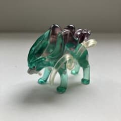 ポケモン　モンスターコレクション フィギュア　クリア　スイクン