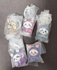 ちいかわ めじるしアクセサリー3 コンプリートセットのサムネイル