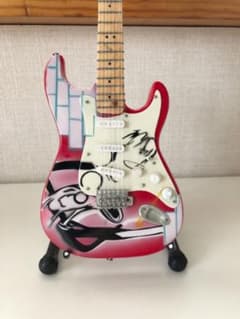 エレキギター ミニチュアのサムネイル
