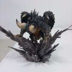 ネルギガンテ　フィギュアのサムネイル