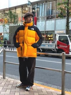 THE NORTH FACE ダウンジャケット イエロー/ブラックのサムネイル
