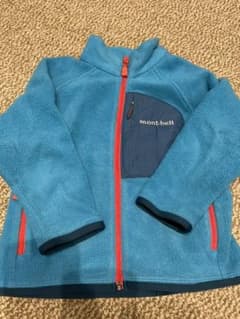 モンベル mont-bell フリース　キッズ　90㎝のサムネイル