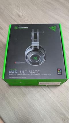 Razer Nari Ultimate ワイヤレスゲーミングヘッドセット - メルカリ