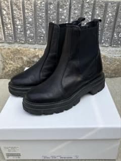 ENESS サイドゴアブーツ