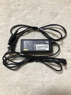 富士通　FMV-AC320C  ACアダプター純正品のサムネイル