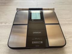OMRON Karada Scan 703T 体脂肪計　箱、説明書　未使用に近い OMRON Karada Scan 703T 体脂肪計 箱、説明書 未使用に近い - メルカリ
