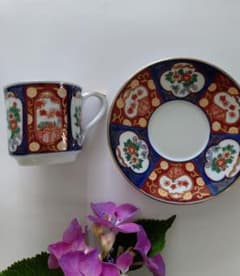 有田焼デミタスカップ＆ソーサー 金彩 磁器一客のサムネイル