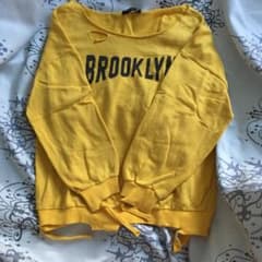 みき様専用baby Shoopスウェットダメージトレーナーのサムネイル