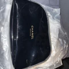 CHANELポーチ ノベルティのサムネイル