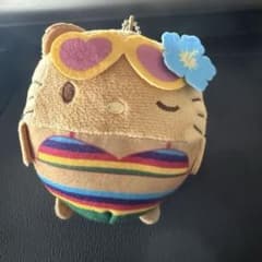 ハローキティ サマーマスコット水着（茶） 日焼け ぬいぐるみ サンリオ 新登場サンリオ ハローキティ 日焼けキティ ぬいぐるみ マスコット