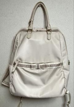 tocco closet リボンリュック ベージュ 大容量 通勤通学ガーリー軽量のサムネイル