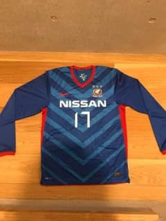 横浜F・マリノス2011シーズンユニフォーム ホーム&アウェーセットのサムネイル